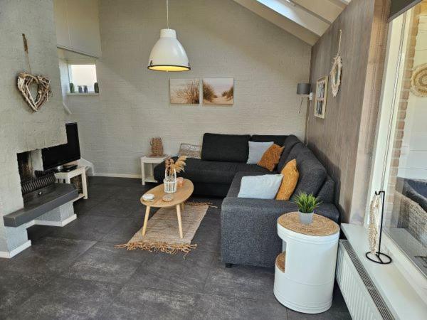 Bungalow Schotvanger Egmond aan den Hoef Bagian luar foto